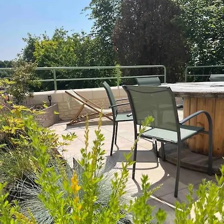 בית נופש Le De L'eau *