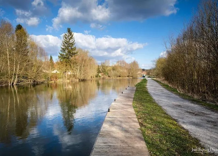 Holiday home Le De L'eau Long
